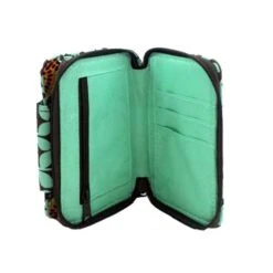 Disney Vera Bradley Bag - Perfect Petals - Smartphone Wristlet -Disney 400008277488c